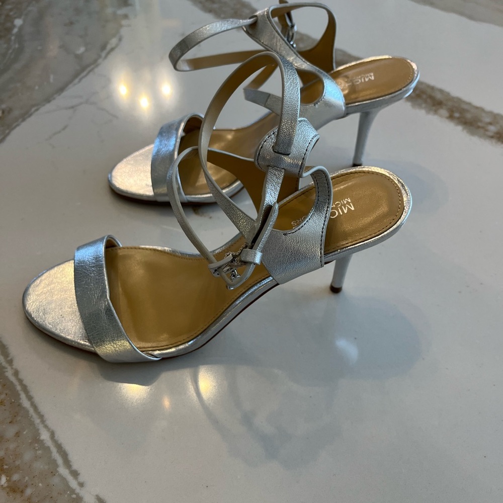 Michael Kors kaylee mid sandals